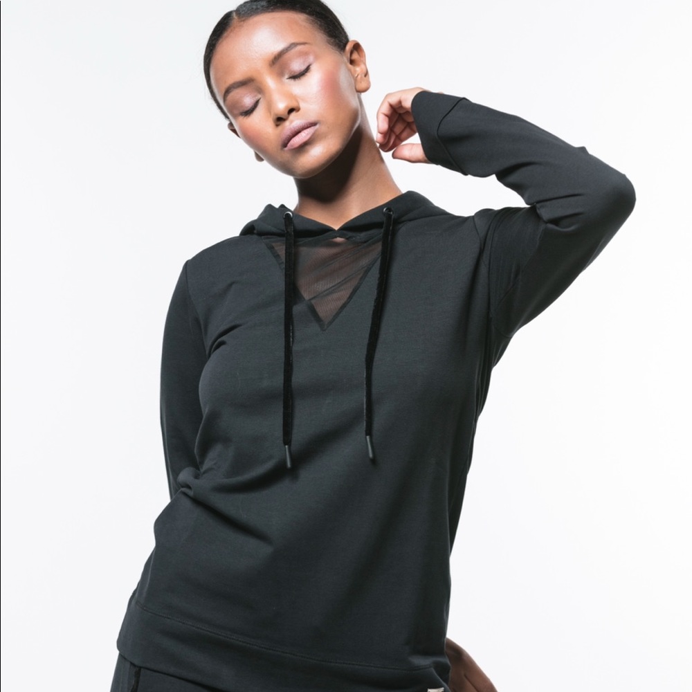 Lynx Active Knit Hoodie - Picture 2 of 4